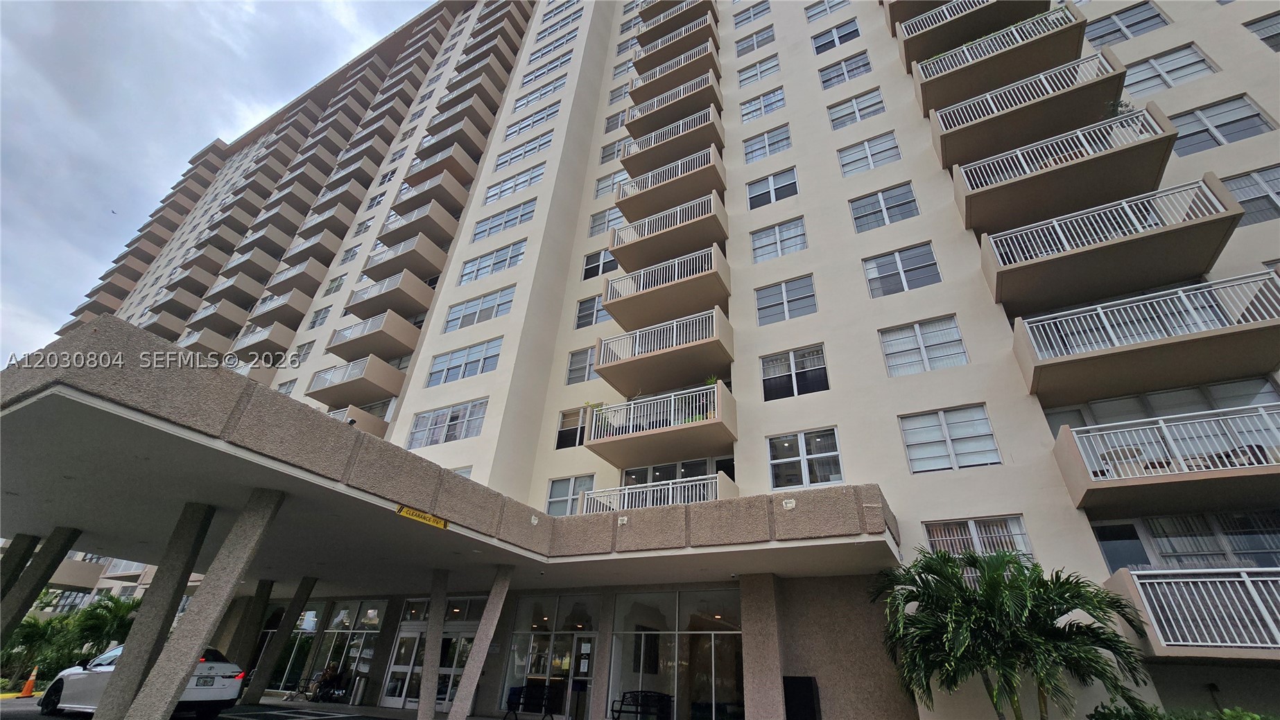 image Winston Towers 10017