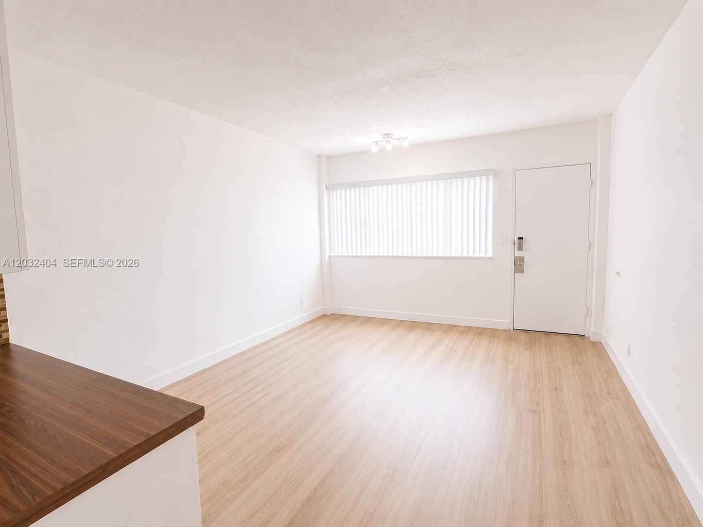 26 Diplomat Pkwy #2325 Hallandale Beach, FL 33009