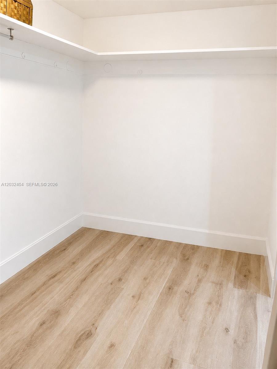 26 Diplomat Pkwy #2325 Hallandale Beach, FL 33009