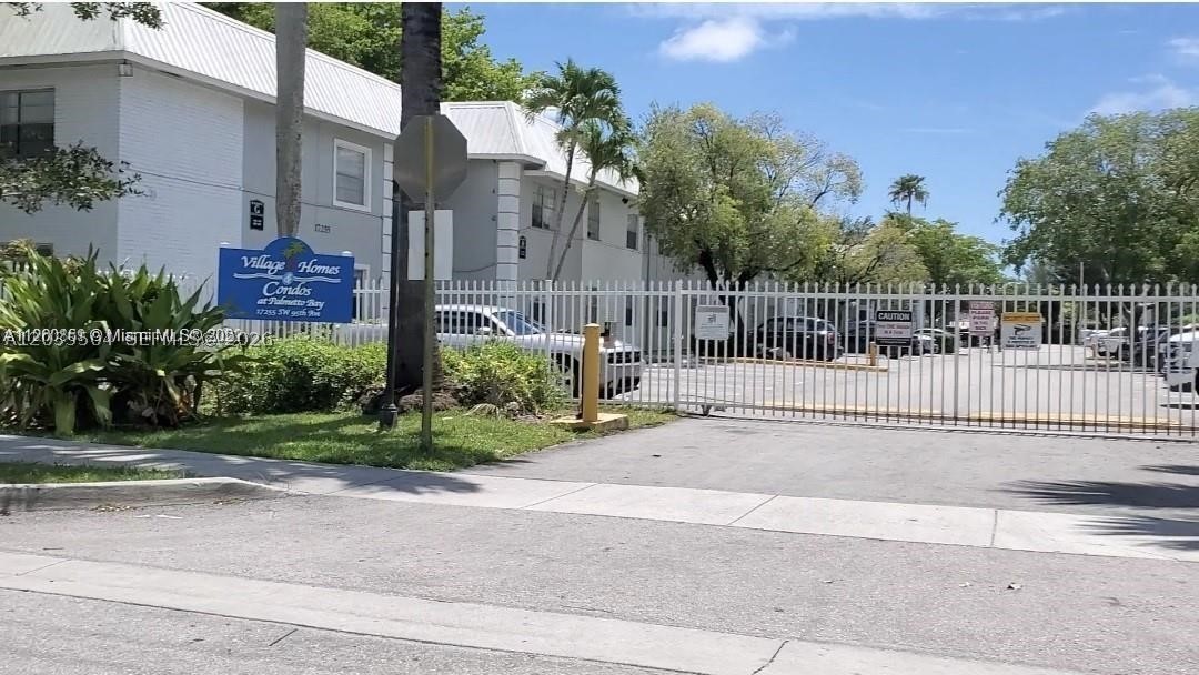 17255 SW 95th Ave #249 Palmetto Bay, FL 33157