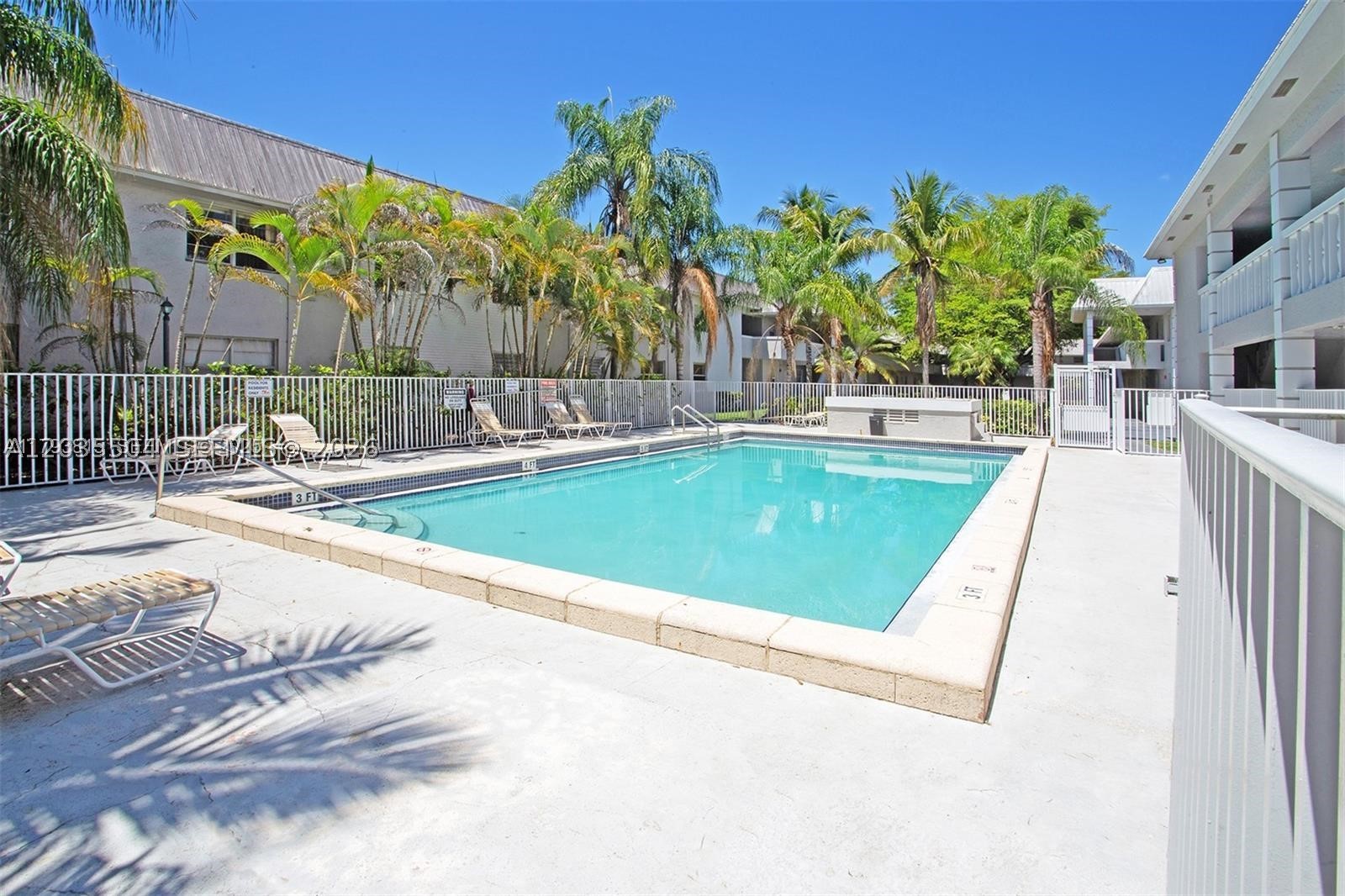 17255 SW 95th Ave #249 Palmetto Bay, FL 33157