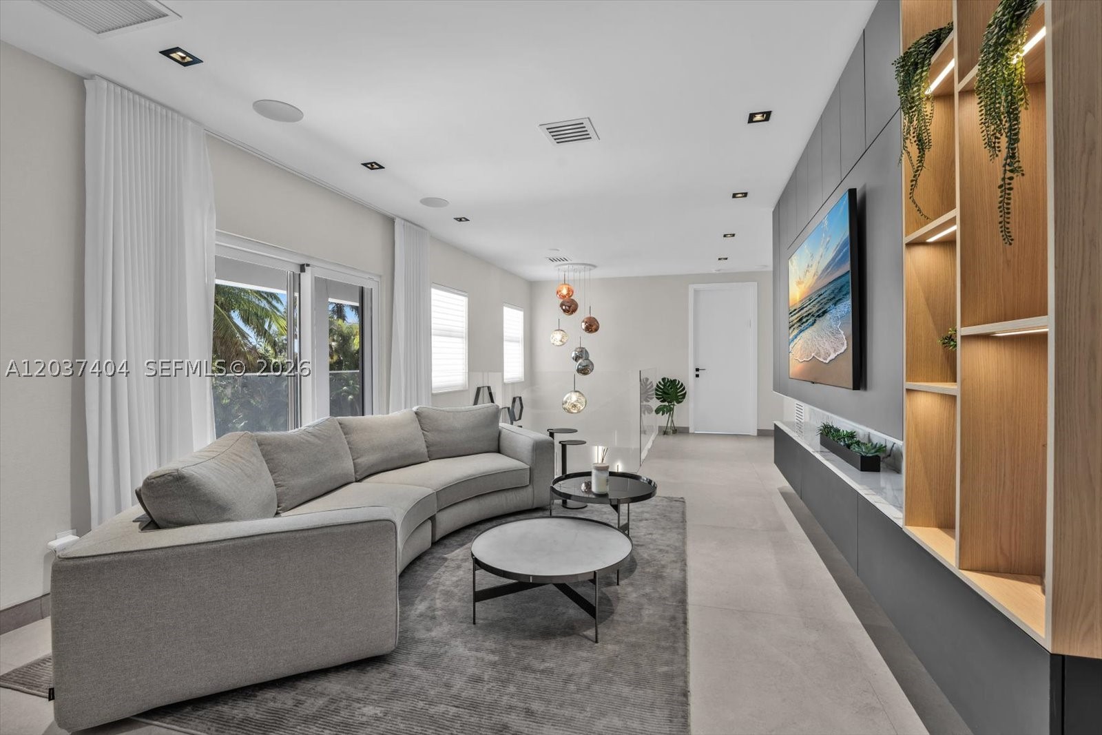 431 Layne Blvd Hallandale Beach, FL 33009