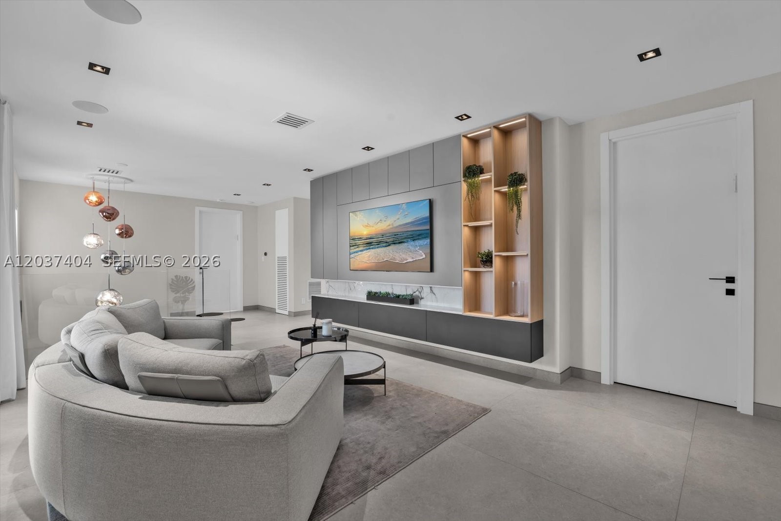 431 Layne Blvd Hallandale Beach, FL 33009