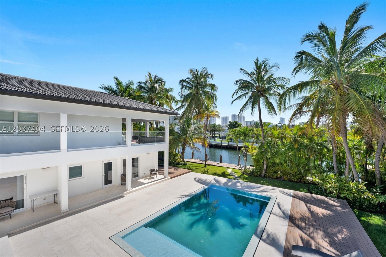 431 Layne Blvd Hallandale Beach, FL 33009