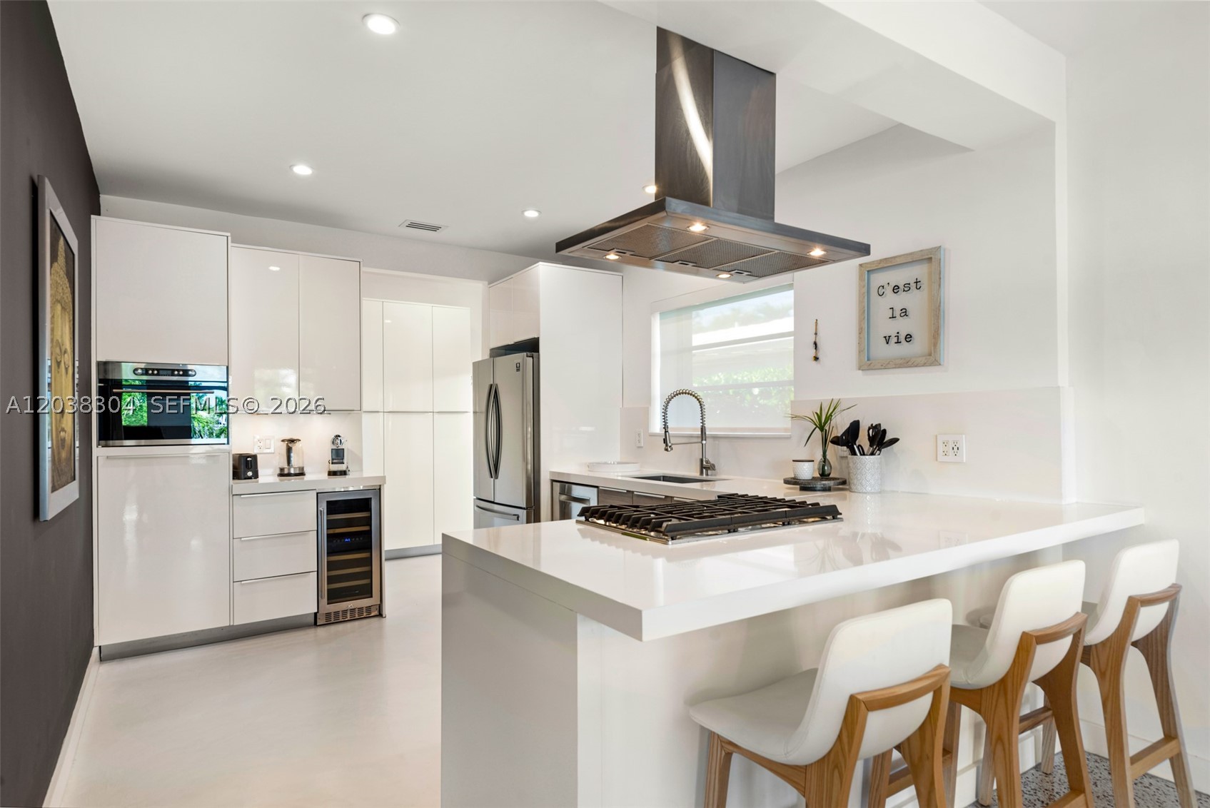 365 N Shore Dr Miami Beach, FL 33141