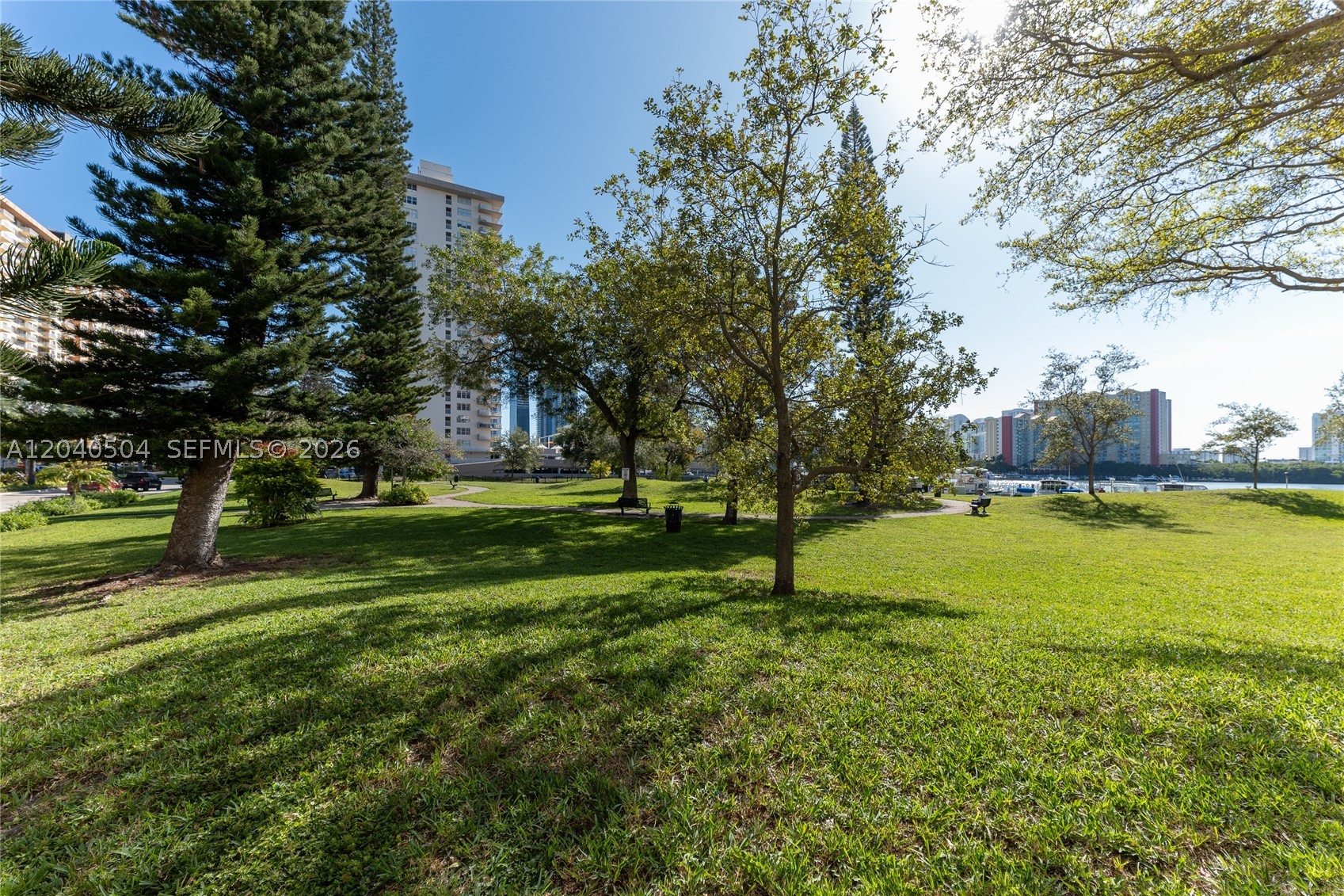 image Winston Towers 70046