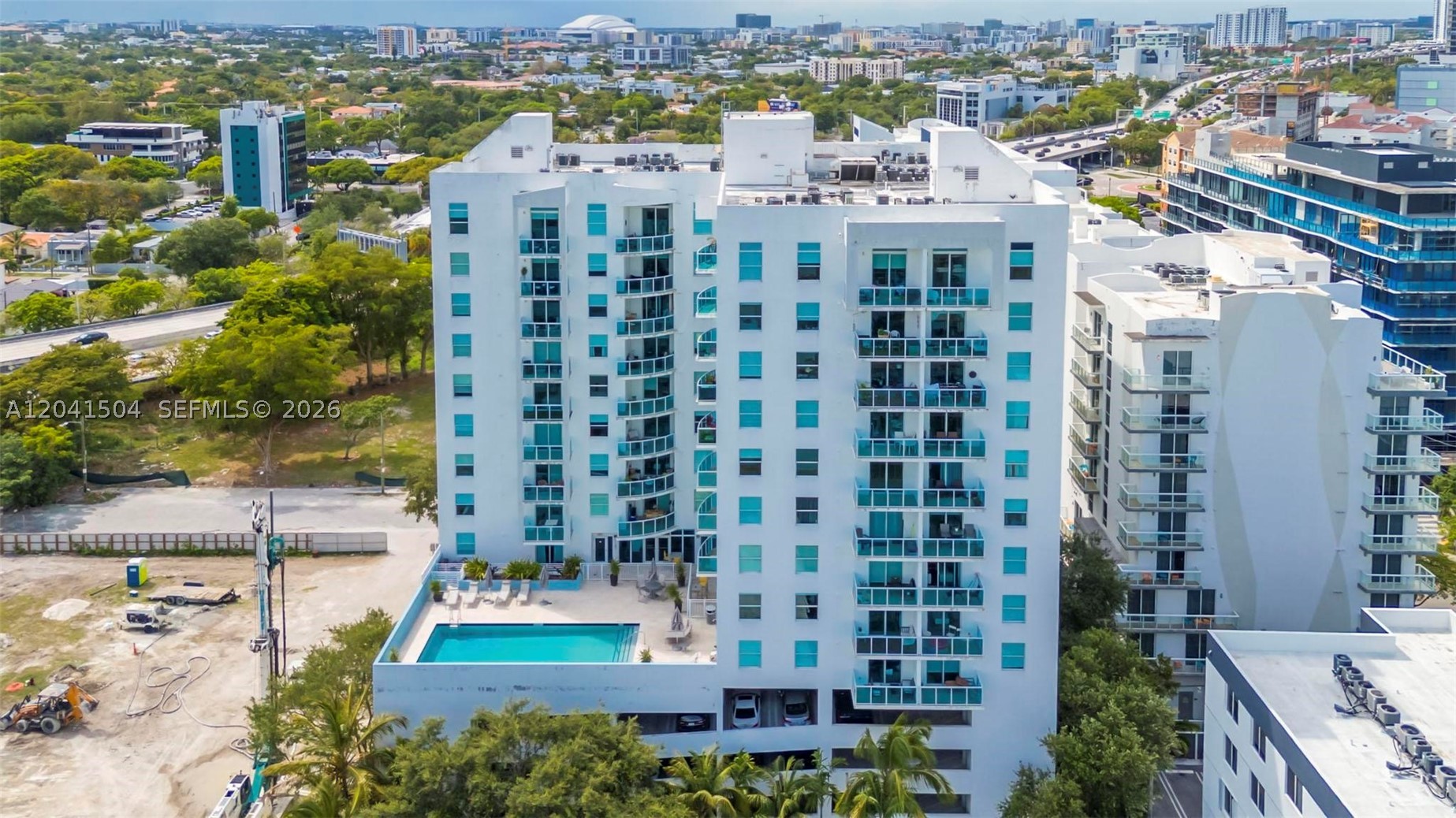 1723 SW 2nd Ave #607 Miami, FL 33129