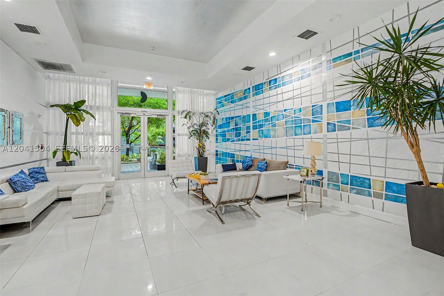 1723 SW 2nd Ave #607 Miami, FL 33129