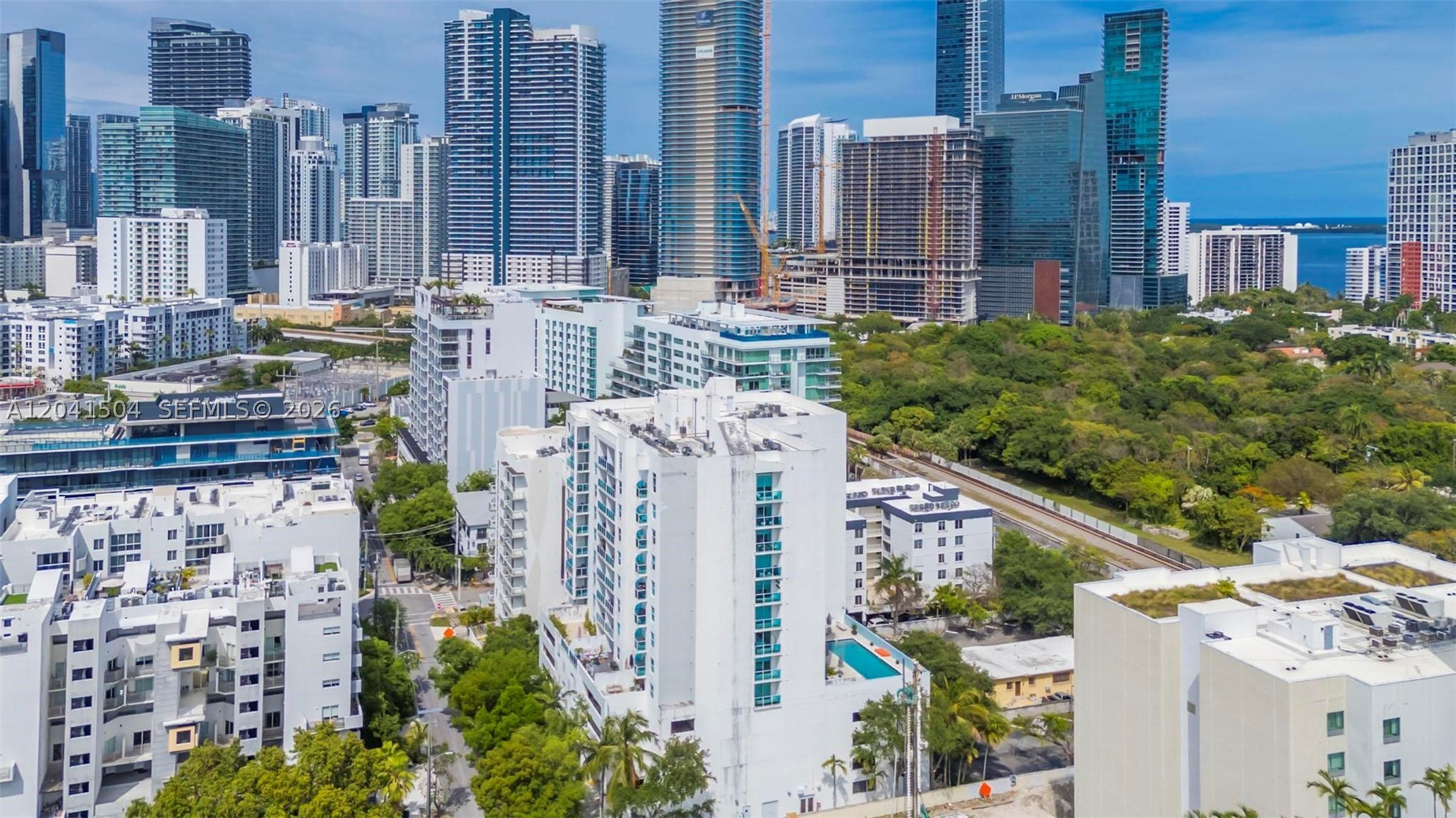 1723 SW 2nd Ave #607 Miami, FL 33129