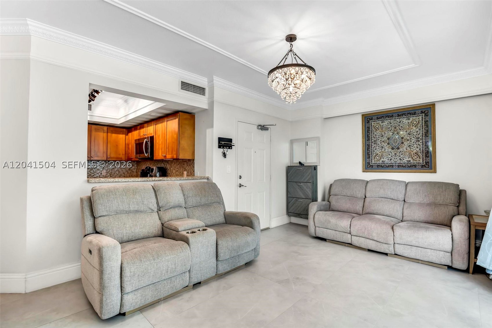1723 SW 2nd Ave #607 Miami, FL 33129