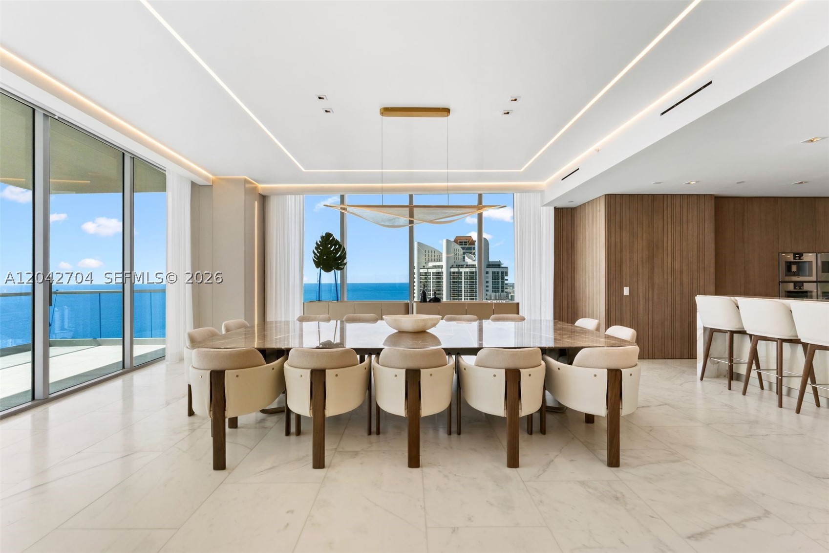 image Turnberry Ocean Club13