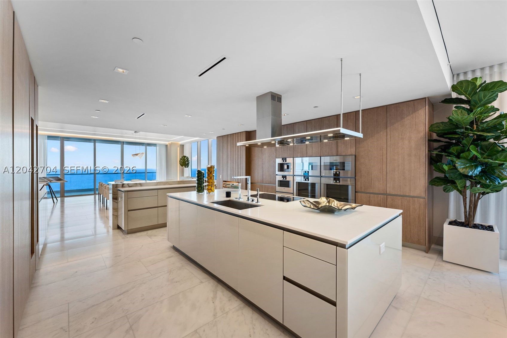 image Turnberry Ocean Club14