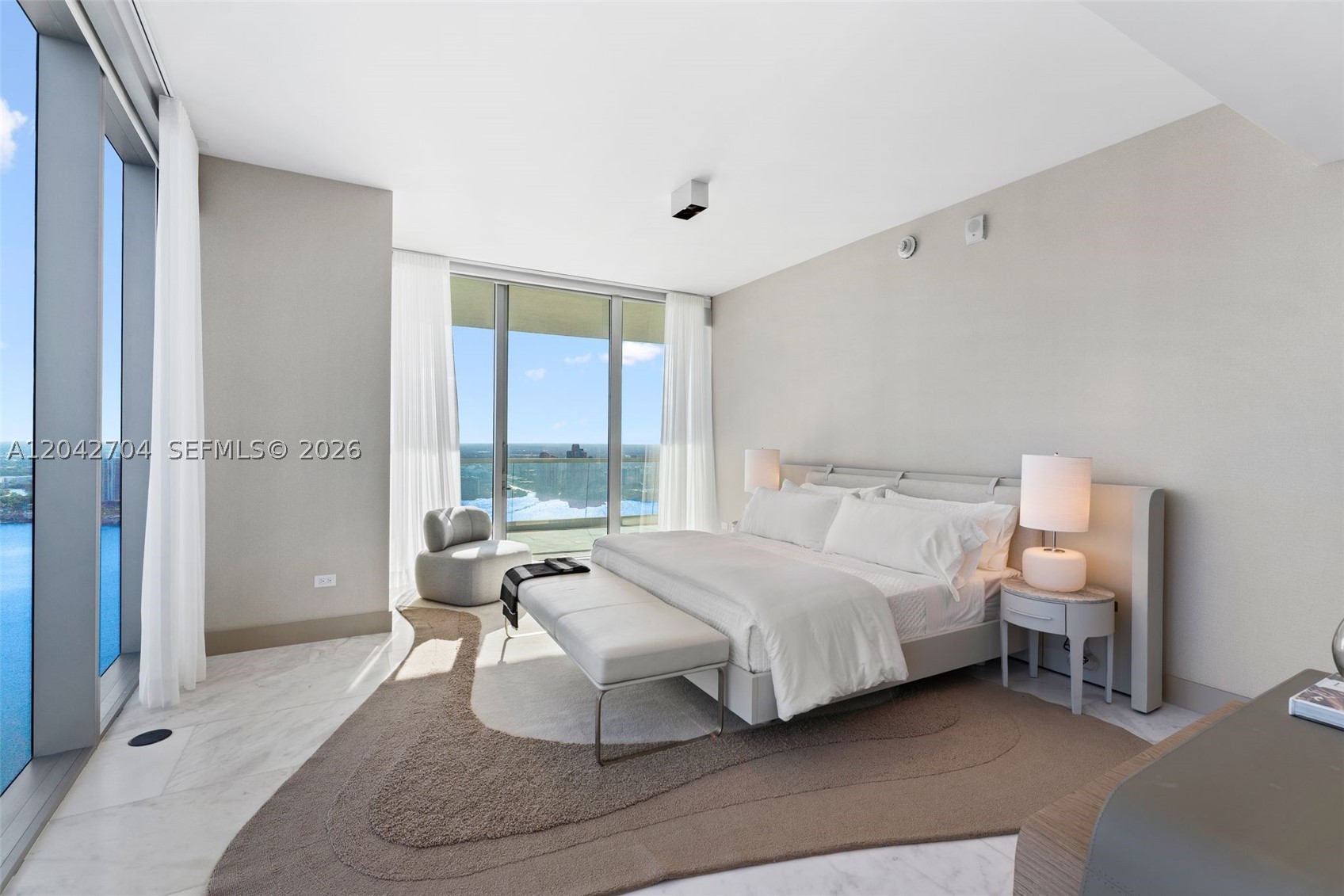 image Turnberry Ocean Club32