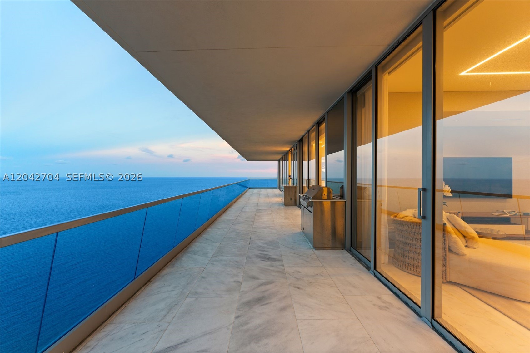 image Turnberry Ocean Club47