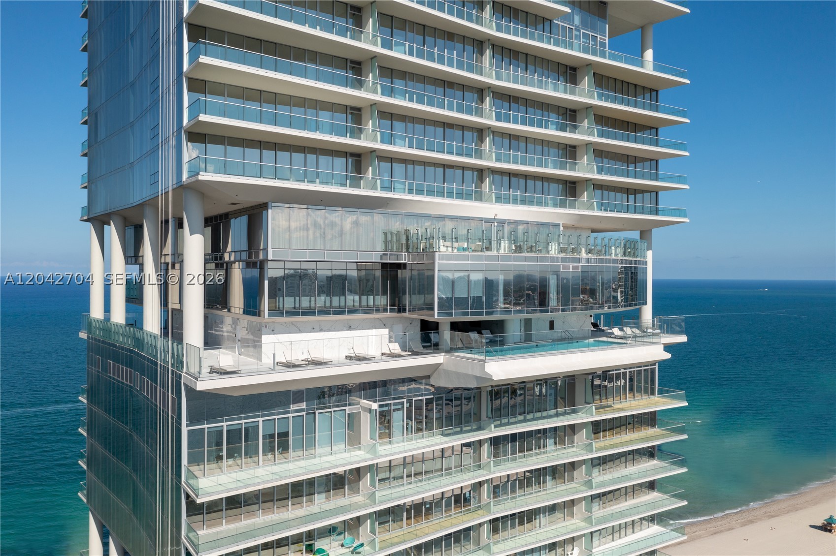 image Turnberry Ocean Club56