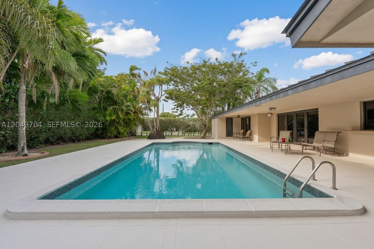7430 SW 142nd Ter Palmetto Bay, FL 33158