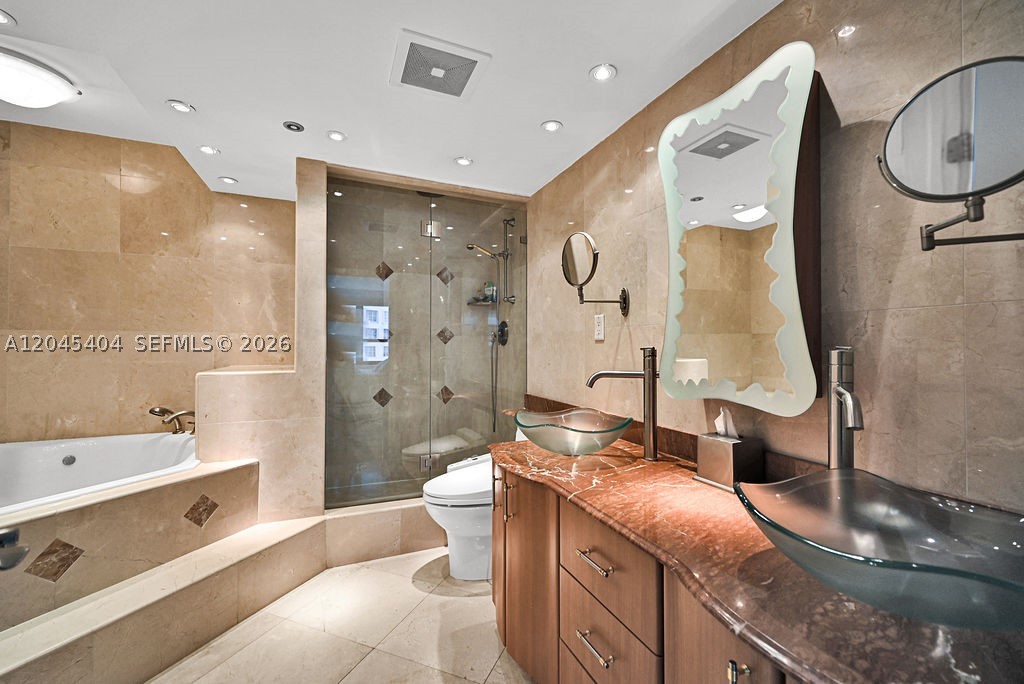 5225 Collins Ave #1117 Miami Beach, FL 33140