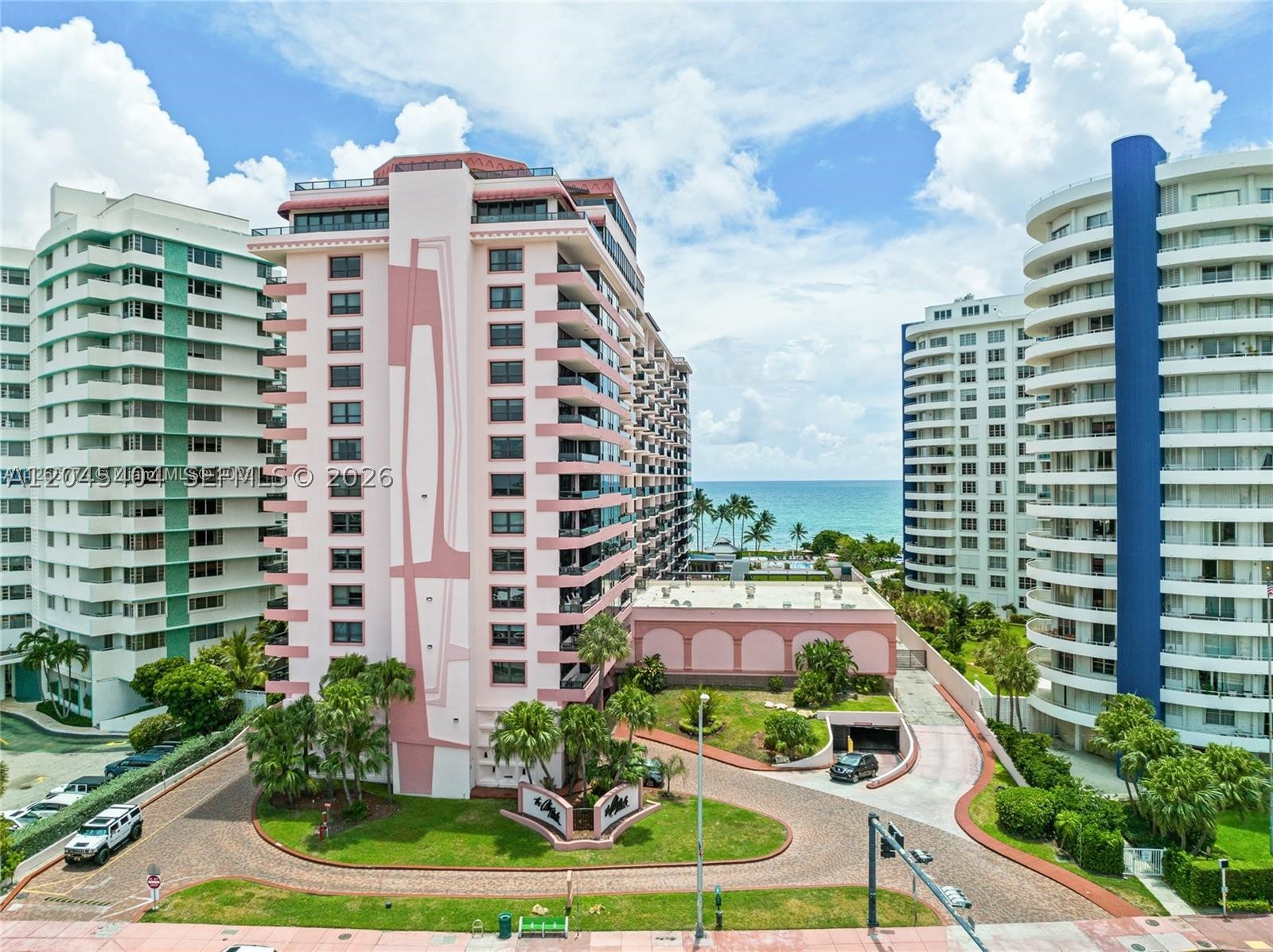 5225 Collins Ave #1117 Miami Beach, FL 33140