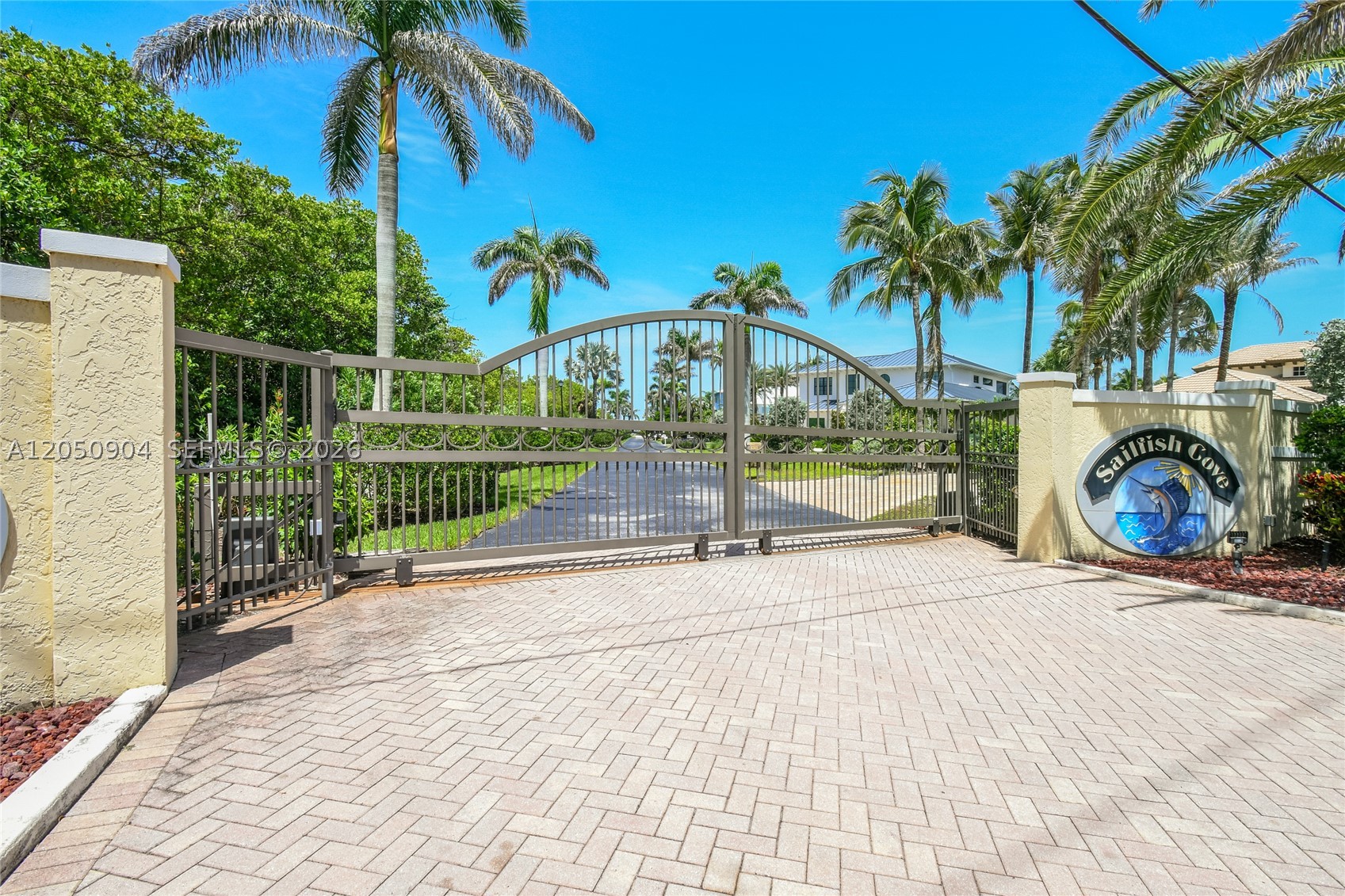 4105 NE Rigels Cv Way Jensen Beach, FL 34957