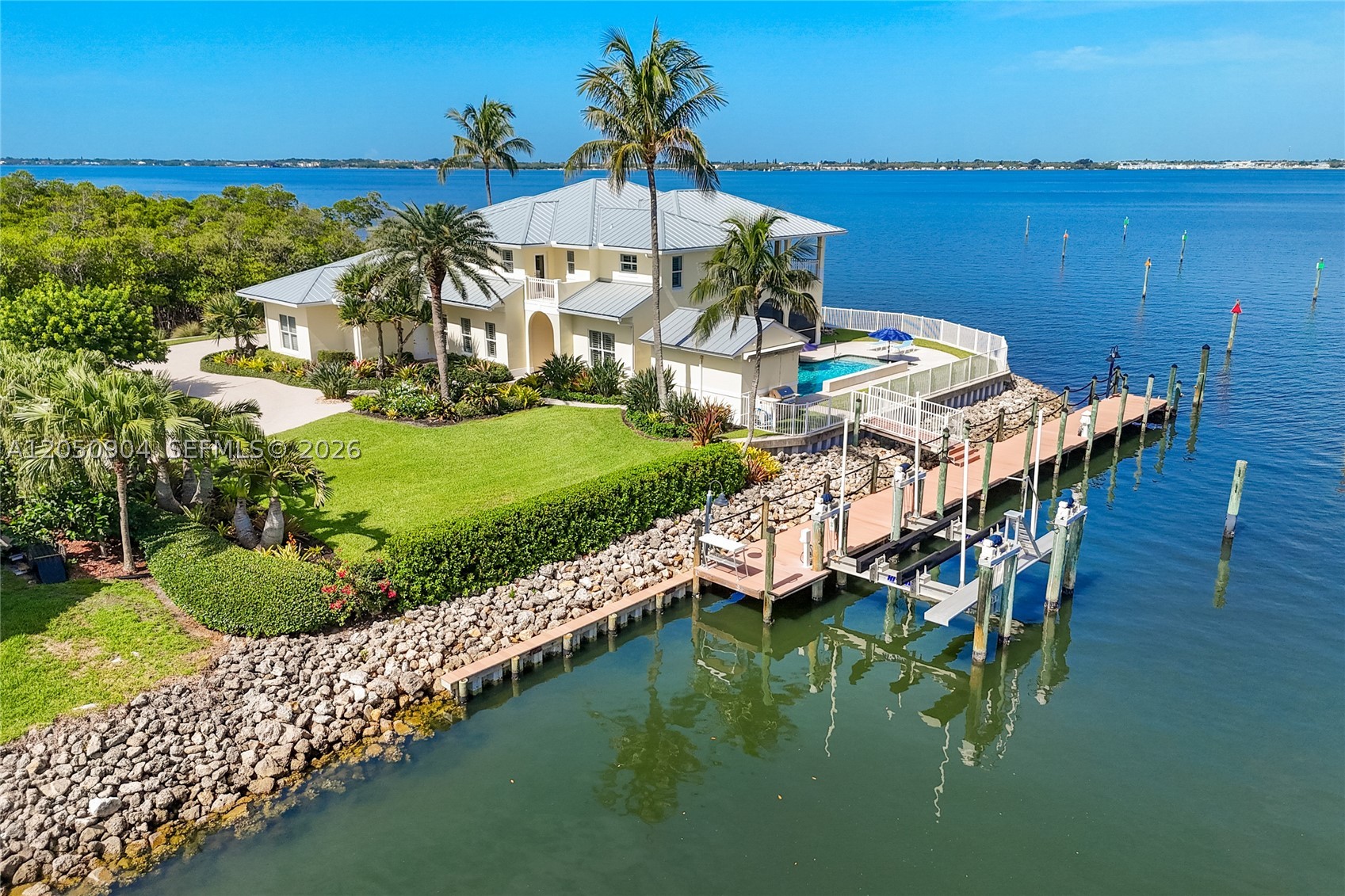 4105 NE Rigels Cv Way Jensen Beach, FL 34957