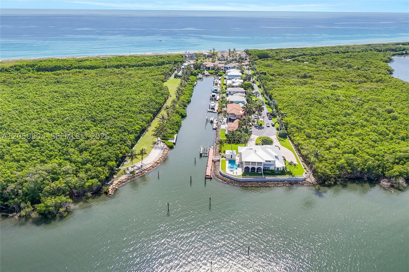 4105 NE Rigels Cv Way Jensen Beach, FL 34957