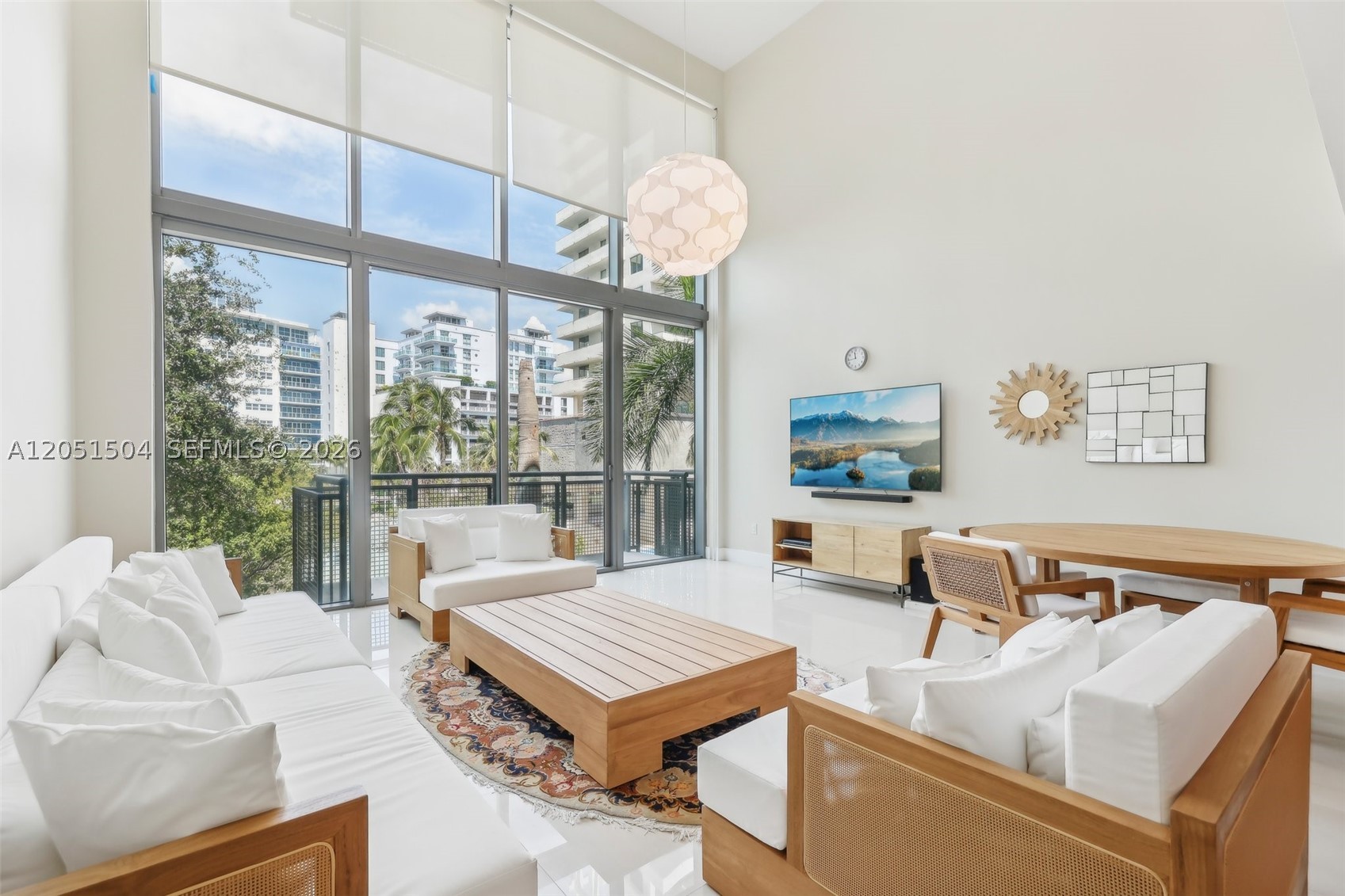 6000 Collins Ave #306