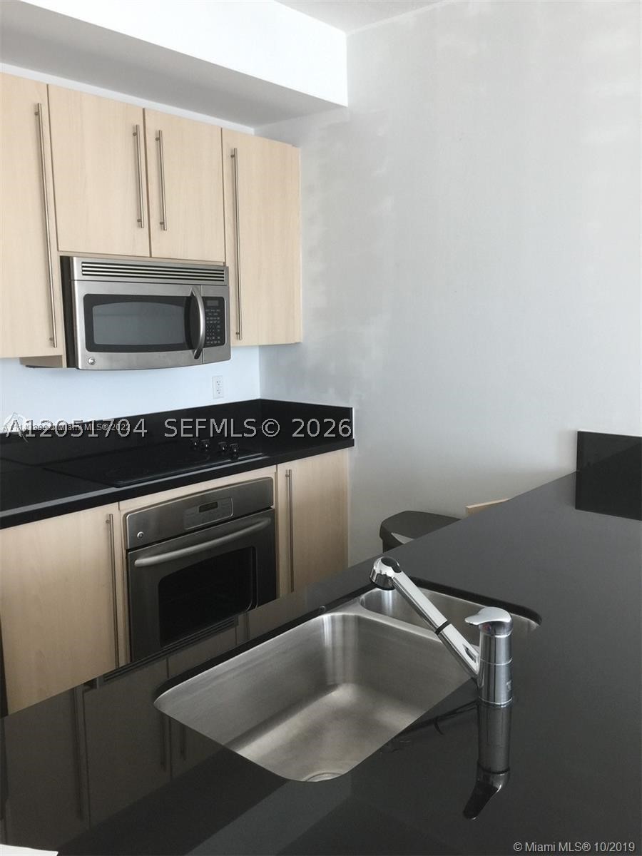 image Axis on Brickell North13