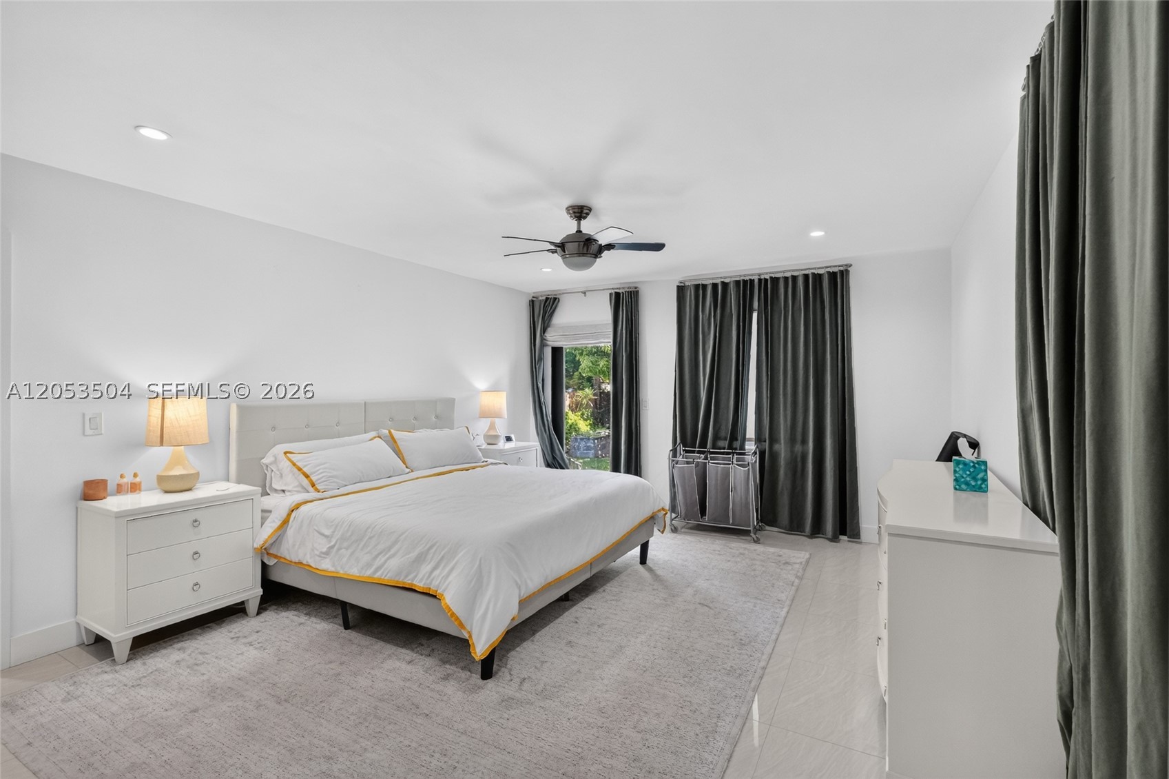 2543 SW 15th St Miami, FL 33145