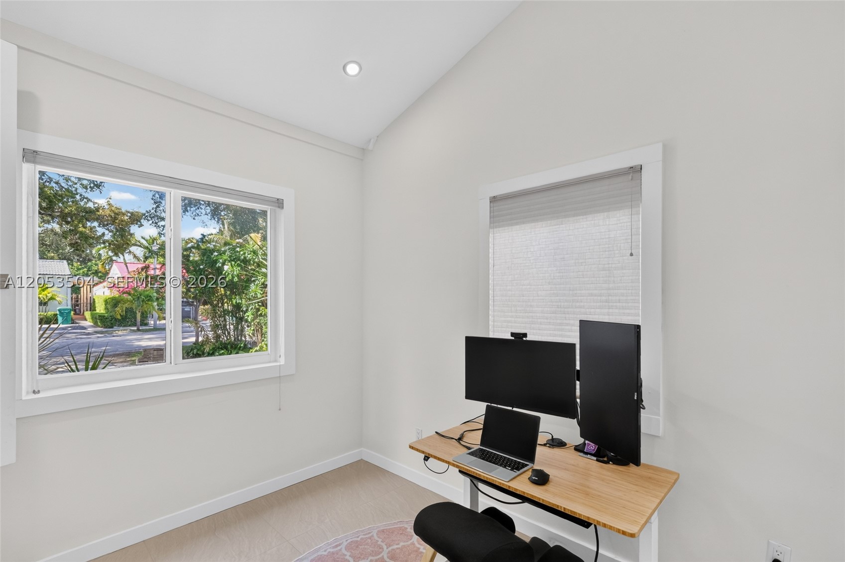 2543 SW 15th St Miami, FL 33145