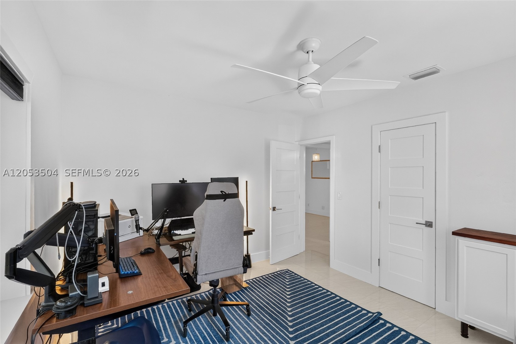 2543 SW 15th St Miami, FL 33145