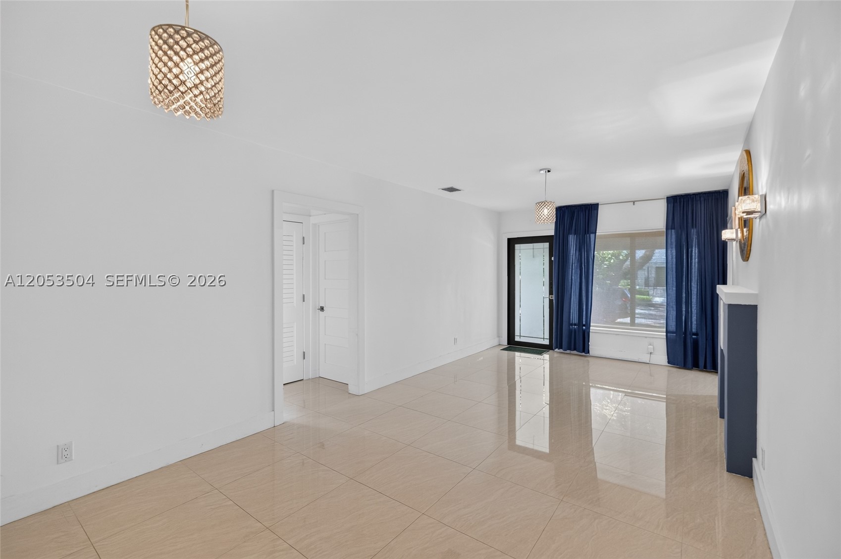 2543 SW 15th St Miami, FL 33145