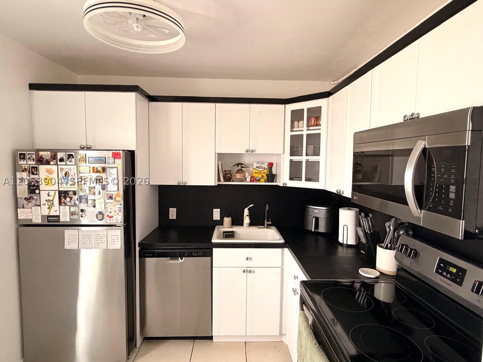 3475 N Country Clb Dr #603 Aventura, FL 33180