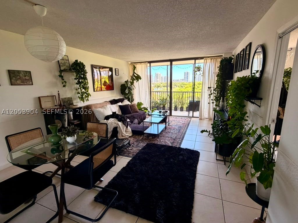 3475 N Country Clb Dr #603 Aventura, FL 33180