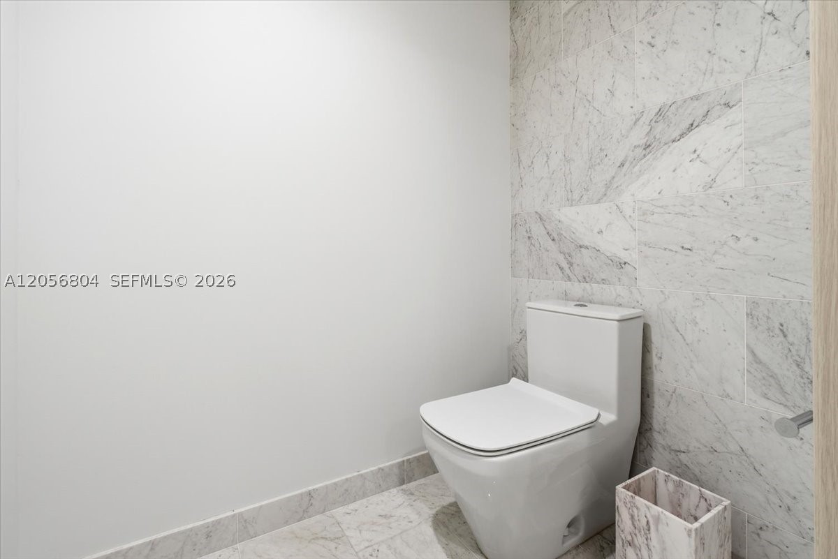 image Brickell Flatiron25
