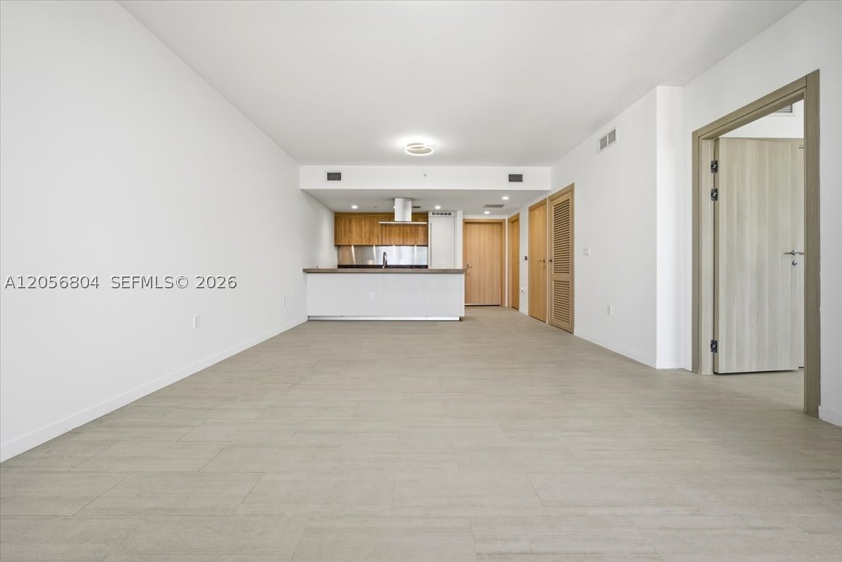 image Brickell Flatiron57