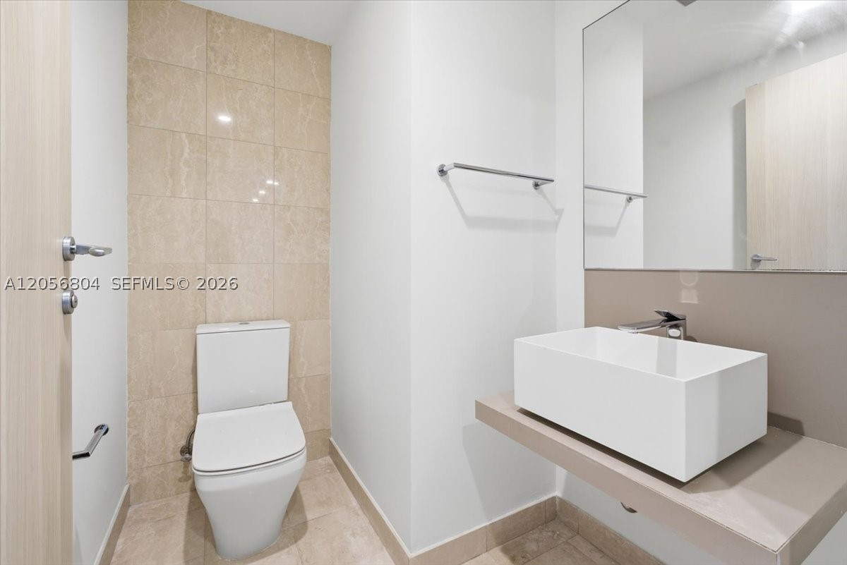 image Brickell Flatiron79