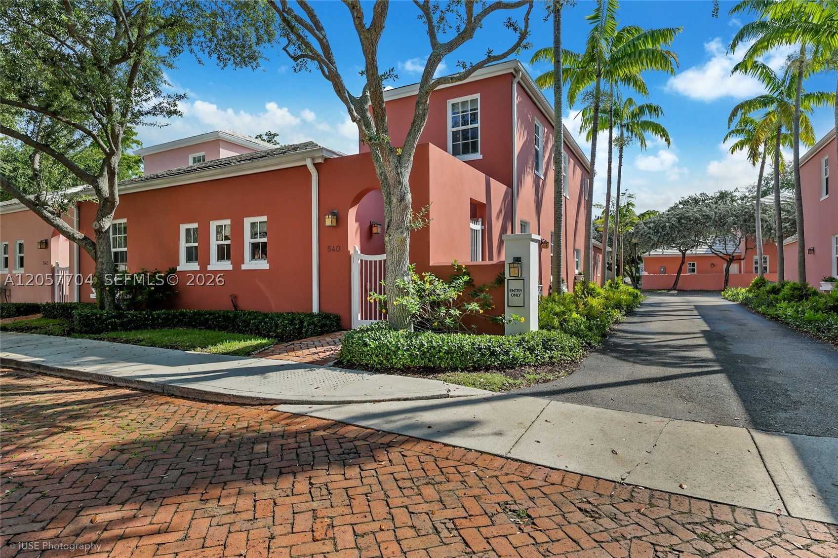 540 Loretto Ave #19