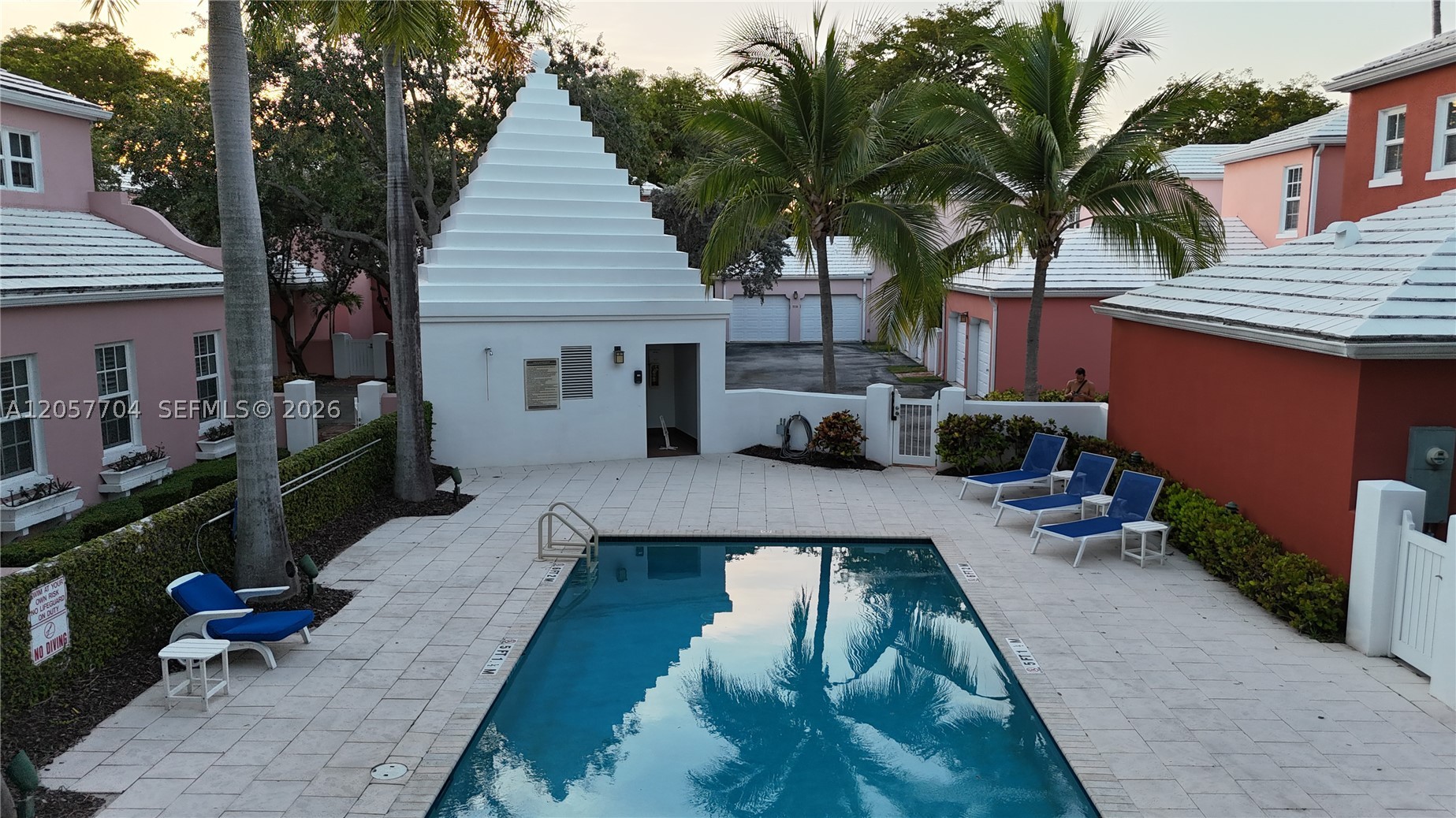 540 Loretto Ave #19 Coral Gables, FL 33146
