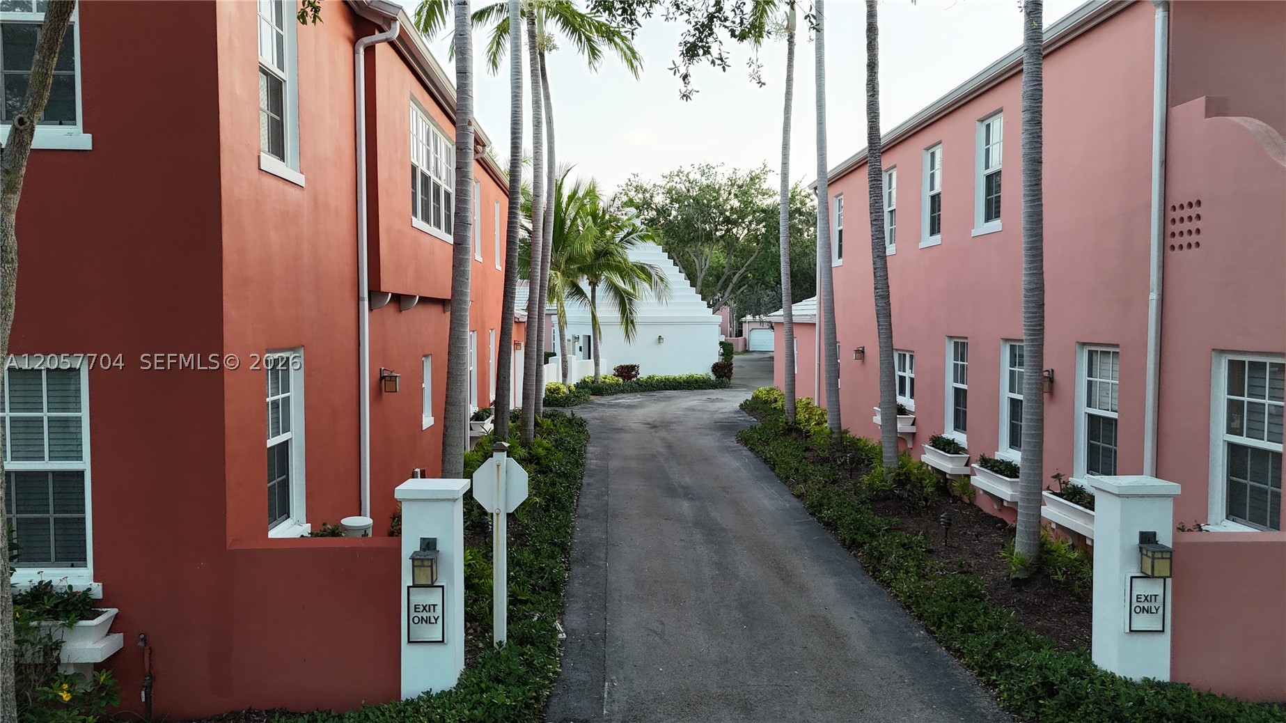 540 Loretto Ave #19 Coral Gables, FL 33146