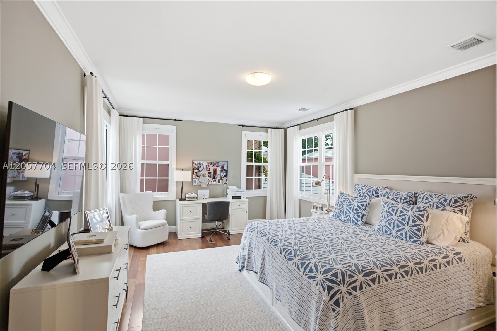 540 Loretto Ave #19 Coral Gables, FL 33146