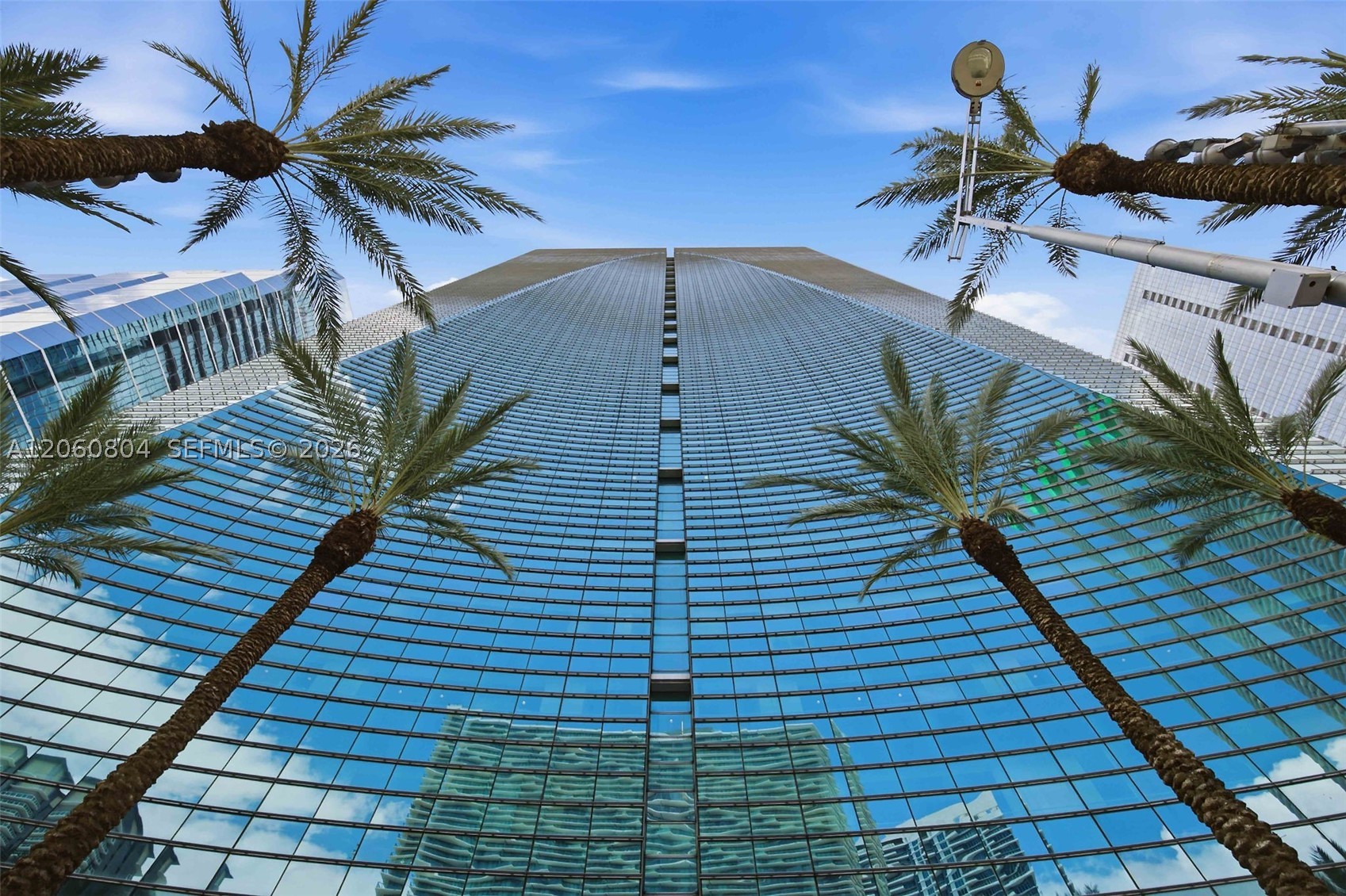 1395 Brickell Ave #2902