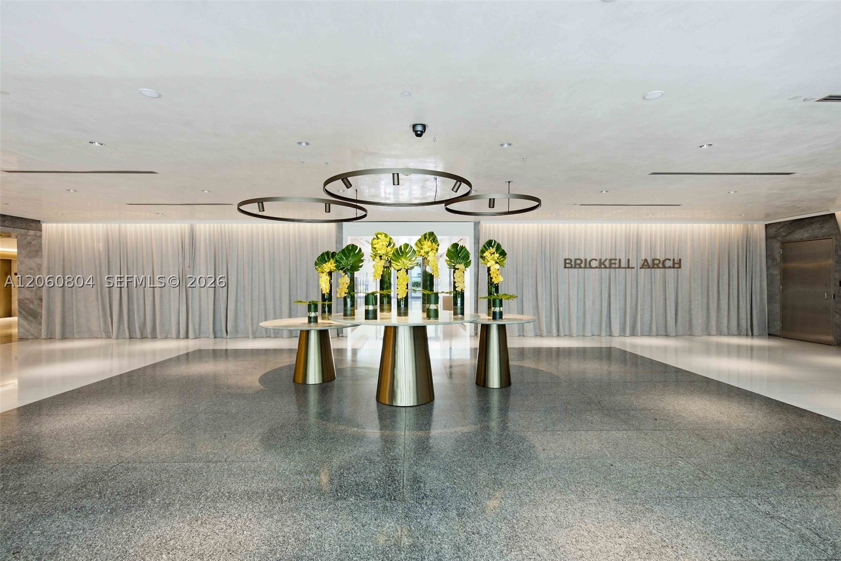 image Brickell Arch2