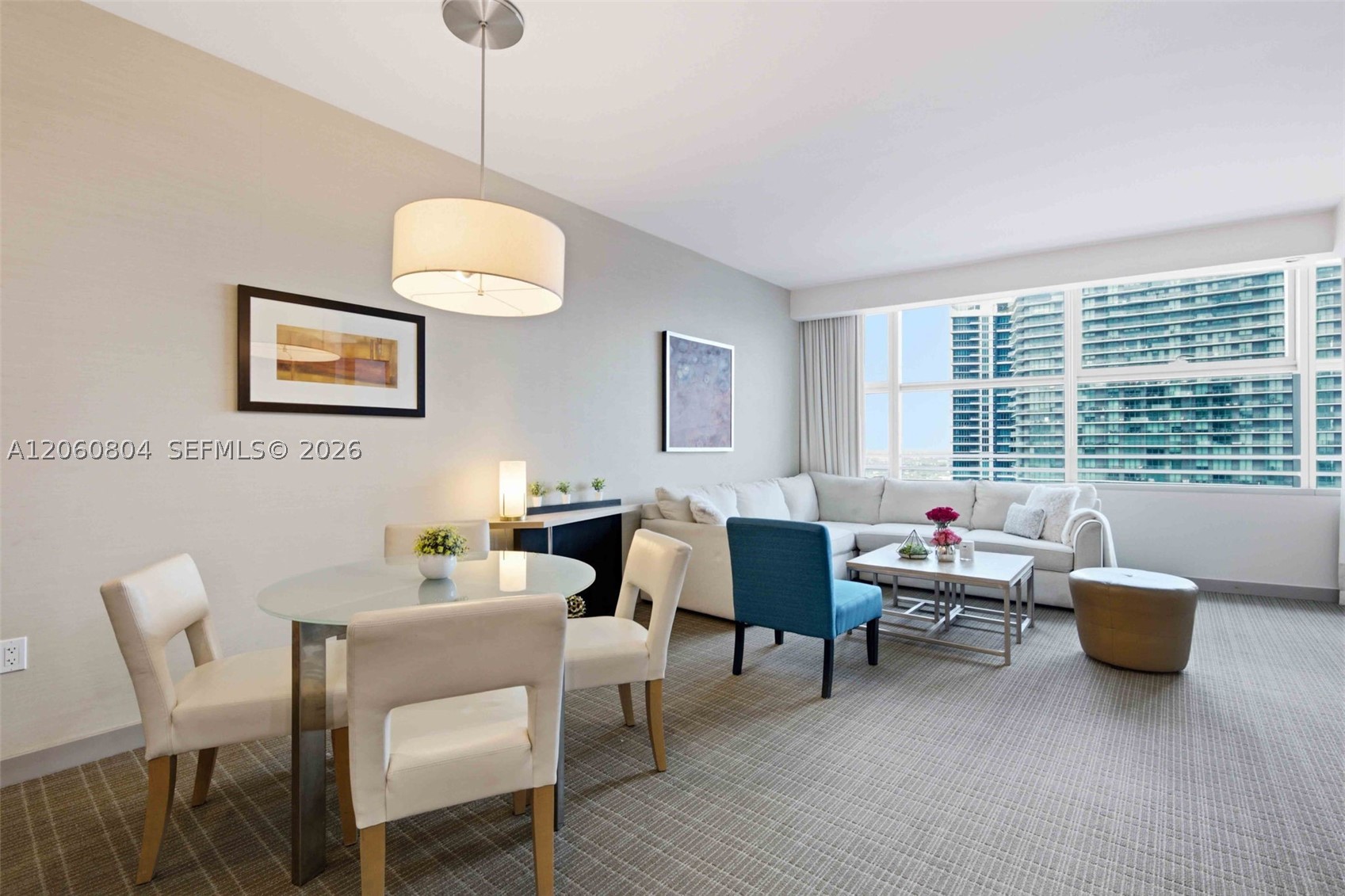 image Brickell Arch3