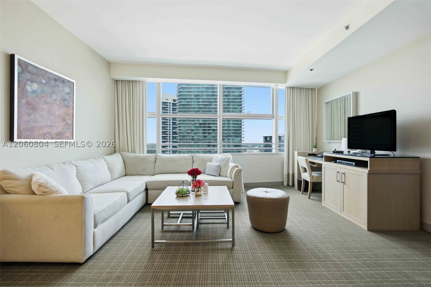 image Brickell Arch4