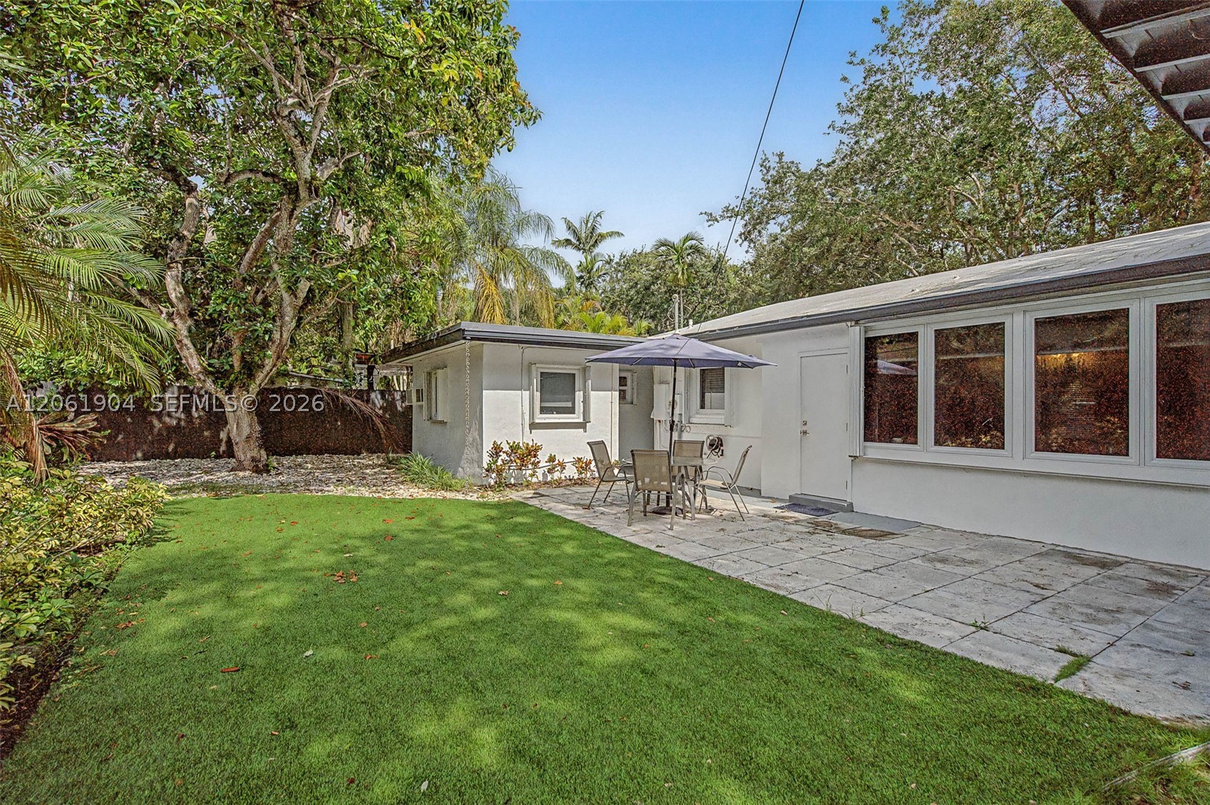 5930 SW 48th St Miami, FL 33155
