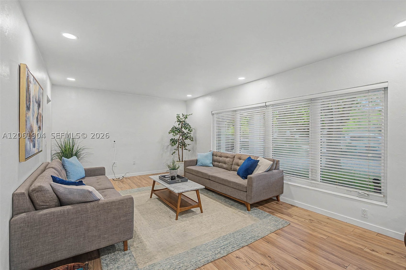 5930 SW 48th St Miami, FL 33155