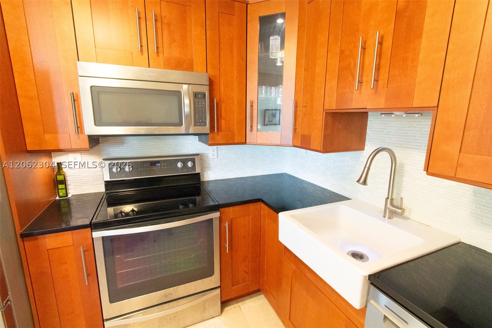 1623 Collins Ave #215 Miami Beach, FL 33139