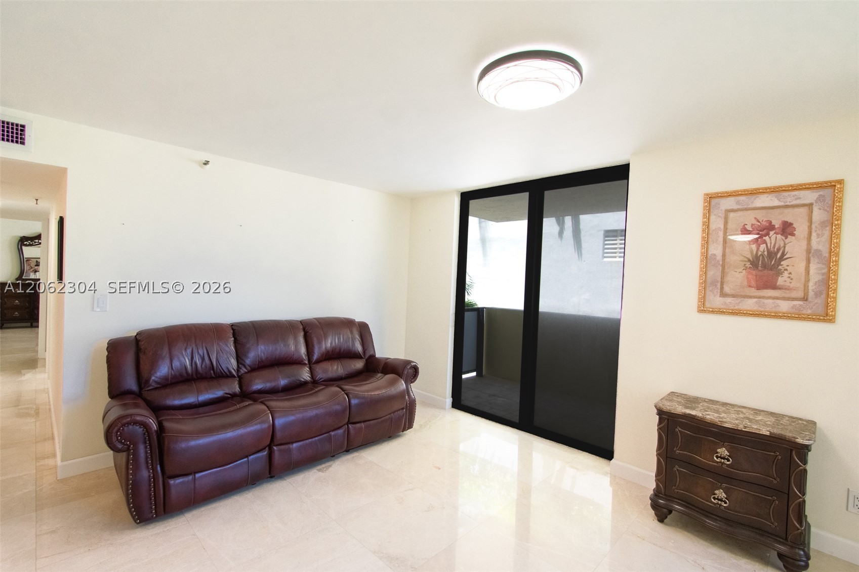 1623 Collins Ave #215 Miami Beach, FL 33139