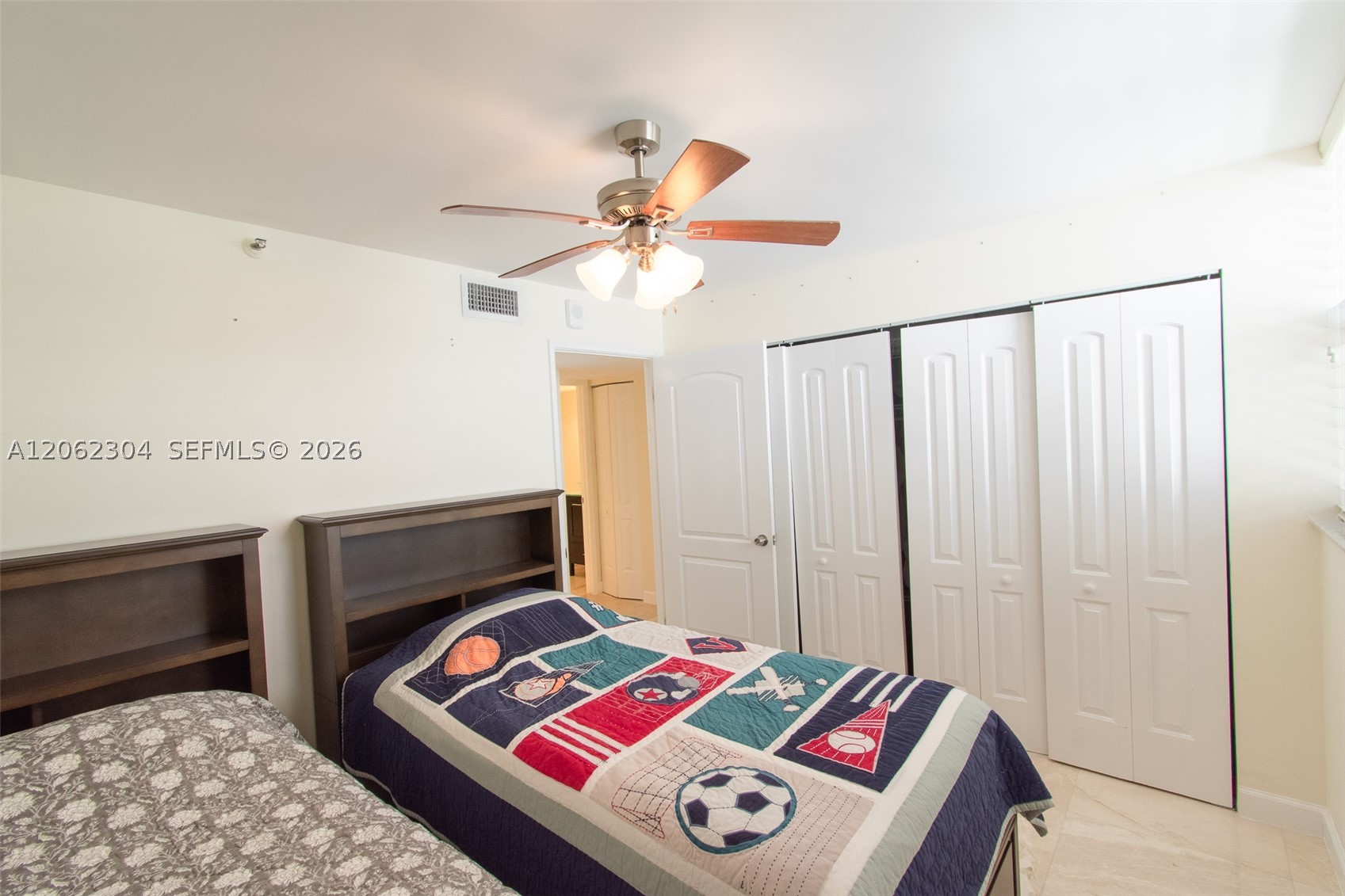 1623 Collins Ave #215 Miami Beach, FL 33139