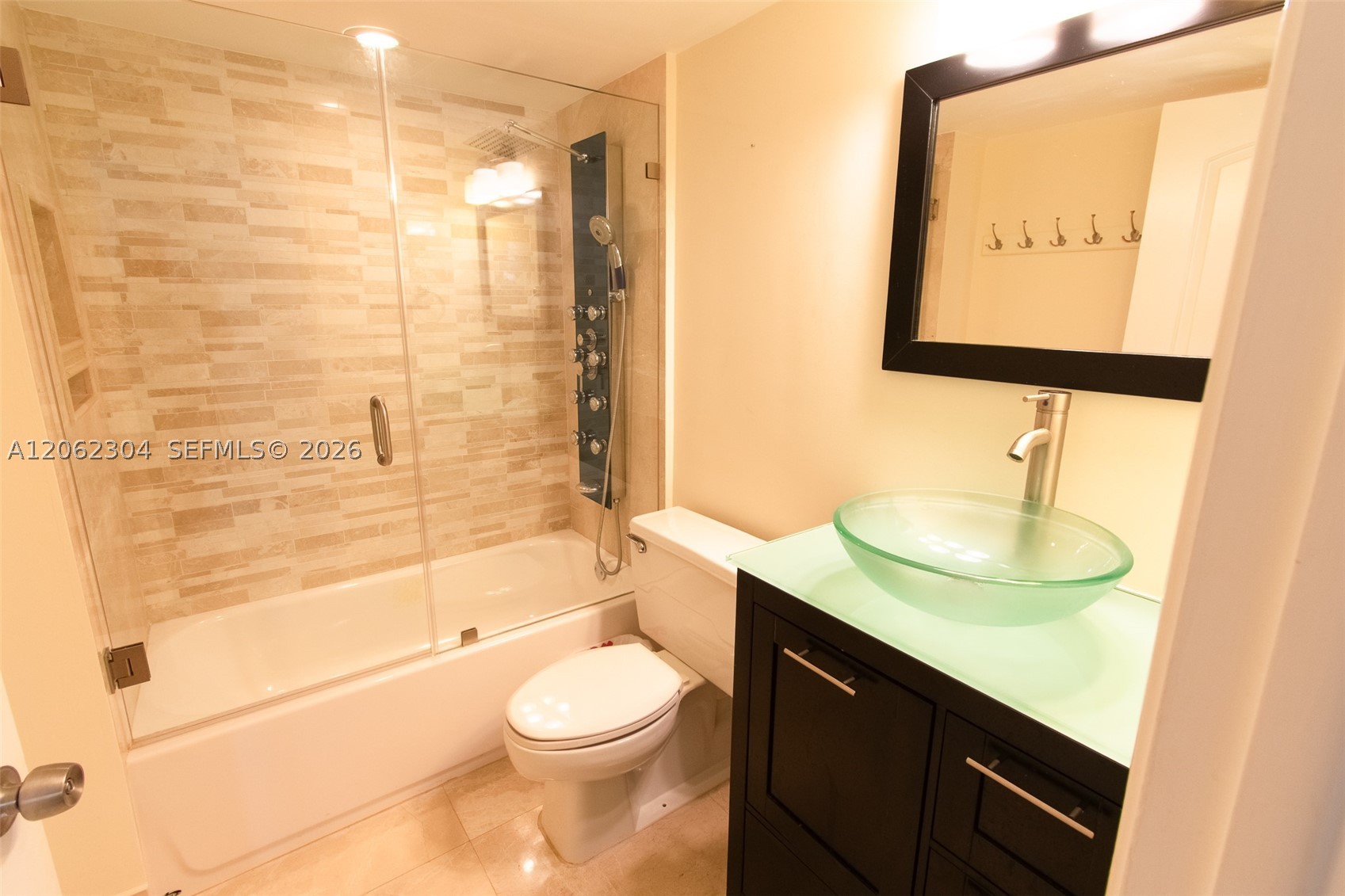 1623 Collins Ave #215 Miami Beach, FL 33139